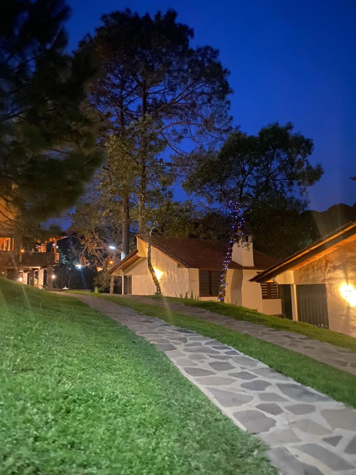 Cabanas Santorito Mazamitla Buitenkant foto