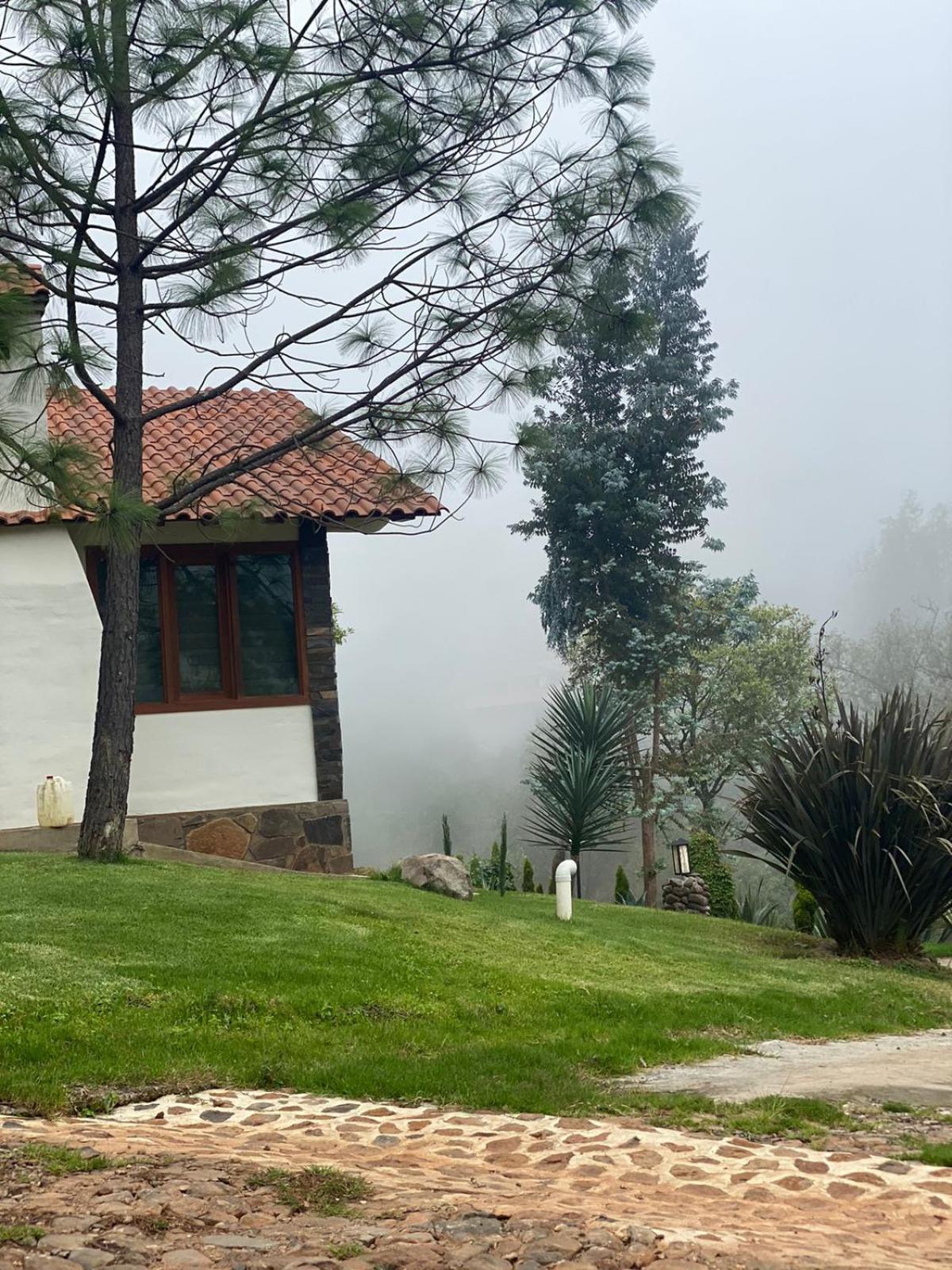 Cabanas Santorito Mazamitla Buitenkant foto